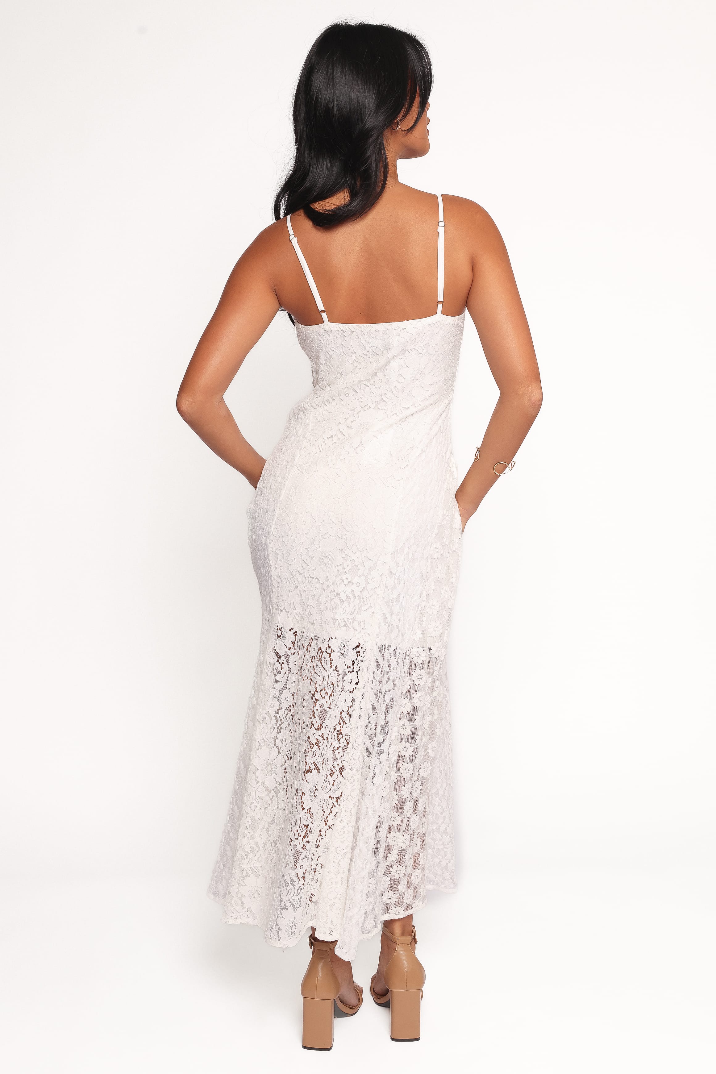 Varia Lace Maxi Dress - White